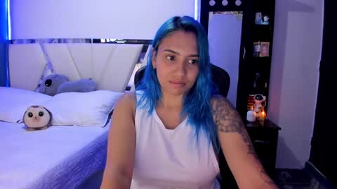 Snapshot of silver_jinx chatting on January 30, 2025, 12:50 am powder online show from January 30, 2025, 12:50 am