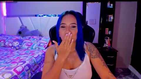 Snapshot of silver_jinx chatting on February 22, 2026, 2:24 am powder online show from February 22, 2026, 2:24 am