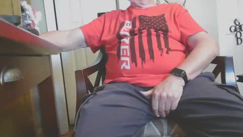 Daddy Bear online show from January 30, 2025, 6:21 pm