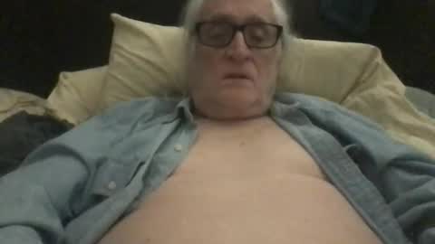 Liam online show from December 14, 2025, 6:19 am