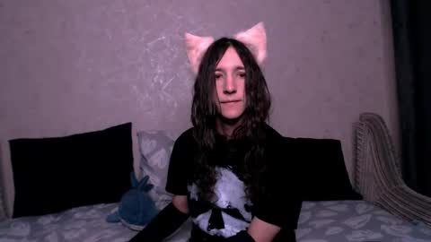 silvermuse online show from November 28, 2025, 5:21 am