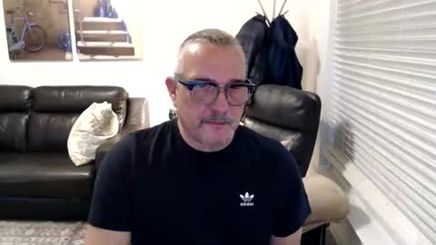 silveroli187 online show from November 27, 2025, 3:36 pm