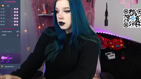 silvia_santorskii online show from January 14, 2025, 9:13 am