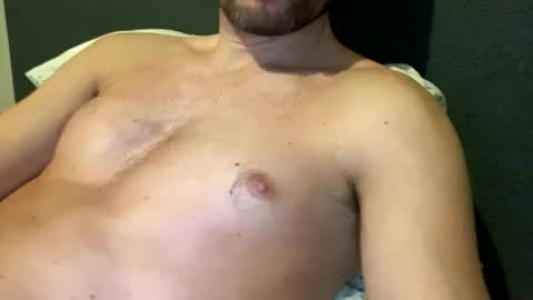 Snapshot of simdog1993 chatting on January 10, 2026, 9:16 pm simdog1993 online show from January 10, 2026, 9:16 pm