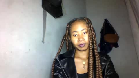 simirna98 online show from June 7, 2026, 7:56 am