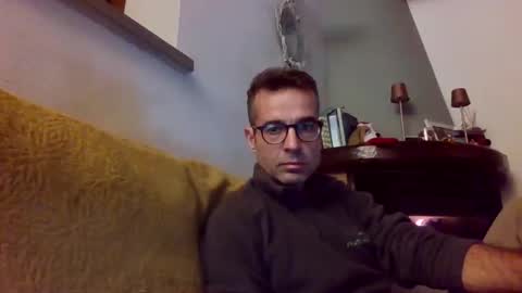 Snapshot of simmeturbate chatting on January 5, 2025, 9:57 pm Italiandaddyitalydickassbottomassholecomshowmasturbatenudeboyitalyatleticcutemuscolarhardcockdickboy online show from January 5, 2025, 9:57 pm