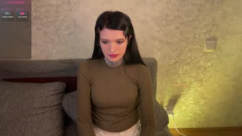 Simona online show from March 7, 2025, 9:29 am