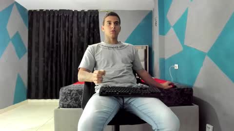 SIMON KELER online show from January 31, 2025, 4:03 am