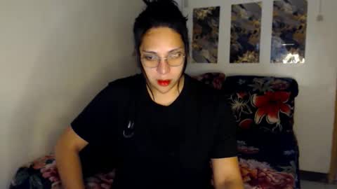 Snapshot of simplehellfire chatting on October 5, 2025, 7:50 am LEILA online show from October 5, 2025, 7:50 am