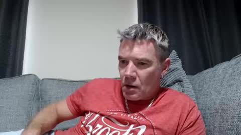 Snapshot of simplelife0 chatting on October 21, 2025, 3:46 pm Ricky online show from October 21, 2025, 3:46 pm