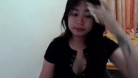 simplypretty_monica online show from October 9, 2025, 10:35 am