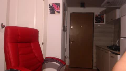 simyhvn online show from October 10, 2025, 6:01 am