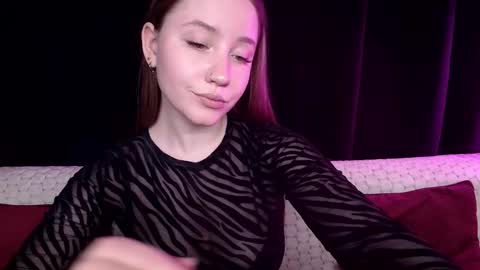 Snapshot of sindiwatsoon chatting on February 12, 2025, 3:49 pm Sindi online show from February 12, 2025, 3:49 pm