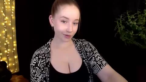 Snapshot of sindiwatsoon chatting on September 14, 2025, 11:09 am Sindi online show from September 14, 2025, 11:09 am