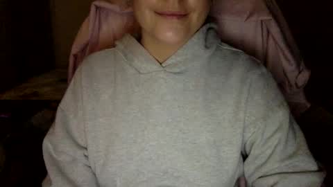 Sindra online show from December 17, 2024, 11:49 pm