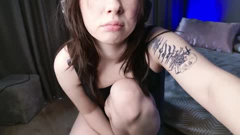 sindy_juxxx online show from June 7, 2026, 4:27 am