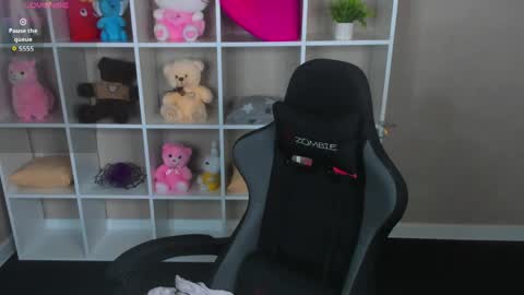 Hi my name is Cindy Id love to see you on my stream. My schedule for the week 2 GMT 3am-9am  MoTuFrSaSu online show from June 7, 2026, 12:59 am