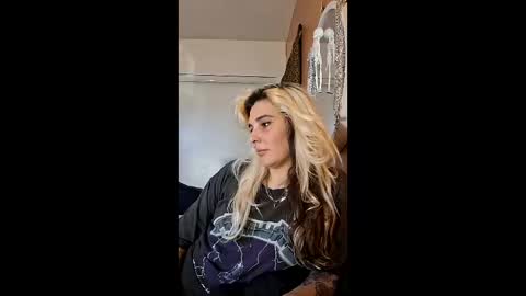 Aussie Sindy Rocker online show from February 6, 2026, 8:23 pm