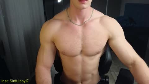 Snapshot of sinffuly chatting on January 11, 2026, 8:03 pm Richard online show from January 11, 2026, 8:03 pm