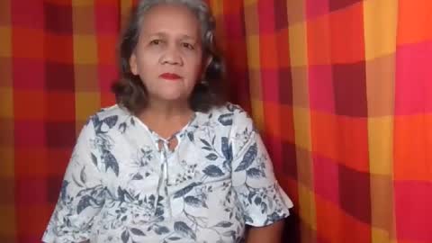 Single momma68 online show from January 6, 2025, 1:19 pm