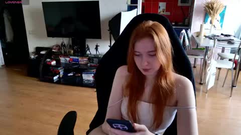 Snapshot of sinnerscorner chatting on June 5, 2026, 7:47 am Alya and Mr. Sinner online show from June 5, 2026, 7:47 am