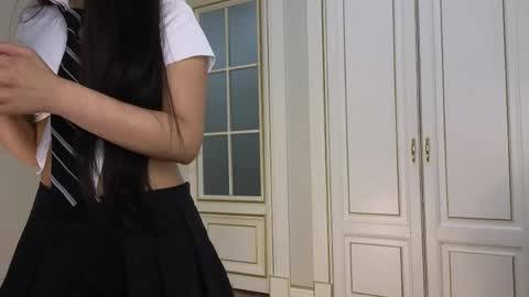 Ellie online show from May 3, 2026, 3:18 pm