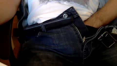 Alex online show from October 5, 2025, 8:34 am