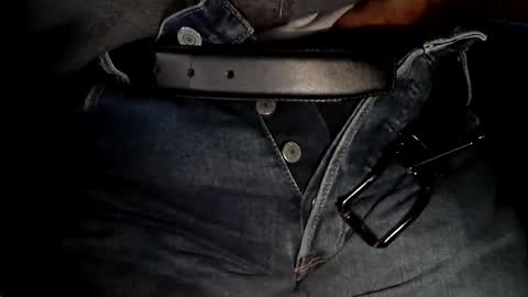 Alex online show from October 26, 2025, 5:46 am