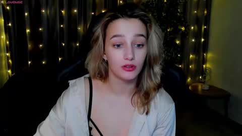 Sinty Noria online show from February 10, 2025, 4:08 am