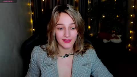 Sinty Noria online show from February 14, 2025, 4:47 am