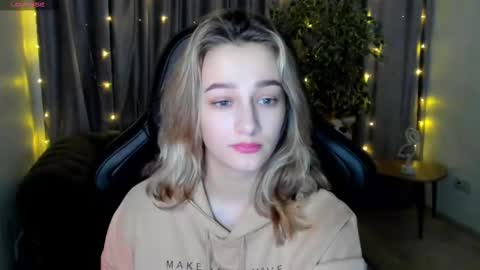 Sinty Noria online show from February 27, 2025, 7:55 am