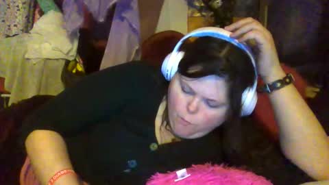 Siofra online show from April 3, 2026, 8:45 am