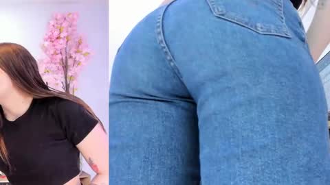 Snapshot of siouxsie_cenobite chatting on September 30, 2025, 11:26 am Siouxsie online show from September 30, 2025, 11:26 am