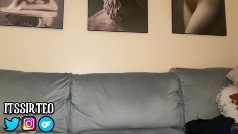 Snapshot of sir_teo chatting on December 17, 2024, 6:24 am SIR TEO online show from December 17, 2024, 6:24 am