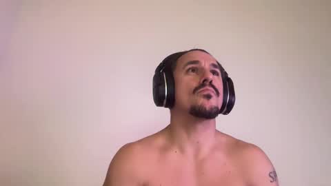 Snapshot of sirbubblesworth chatting on January 21, 2025, 4:54 am sirbubblesworth online show from January 21, 2025, 4:54 am