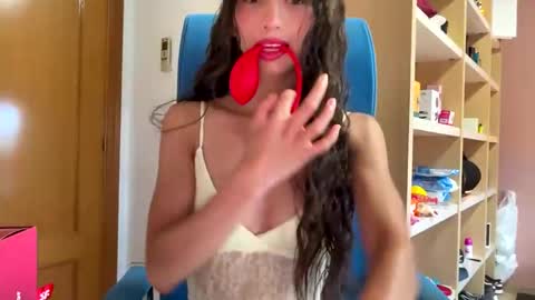 Sirens foxx online show from June 6, 2026, 6:34 pm