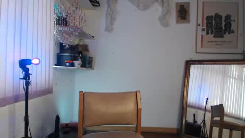 siriss_boyrag online show from September 14, 2025, 12:59 pm