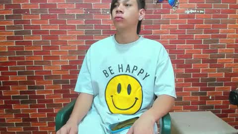 Snapshot of sirryant chatting on February 14, 2025, 12:36 pm SIR RYANT online show from February 14, 2025, 12:36 pm