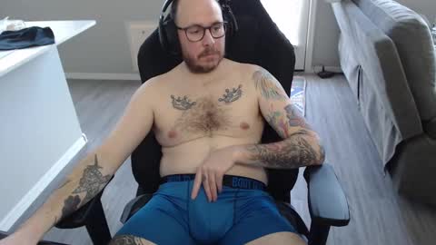 Sir Scotty online show from February 11, 2025, 11:44 pm