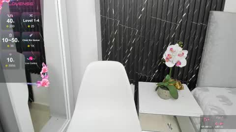 Shopia online show from February 22, 2025, 12:19 pm