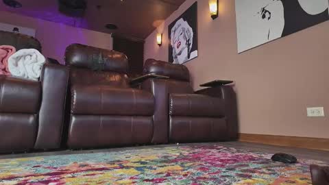 sissycdnatasha online show from October 16, 2025, 5:52 am