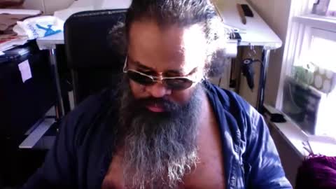 Snapshot of siyah_sakal chatting on February 26, 2025, 12:36 pm siyah_sakal online show from February 26, 2025, 12:36 pm