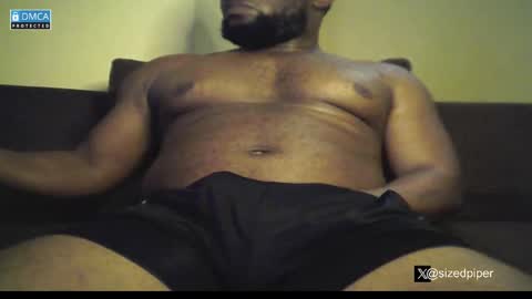 Snapshot of sizedpiper chatting on March 2, 2025, 3:05 pm Pvt is open. Drop thumbs up in satisfaction online show from March 2, 2025, 3:05 pm