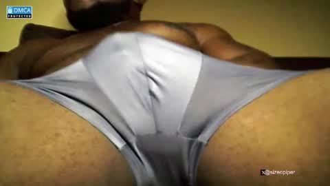 Snapshot of sizedpiper chatting on March 1, 2026, 9:00 am Pvt is open. Drop thumbs up in satisfaction online show from March 1, 2026, 9:00 am