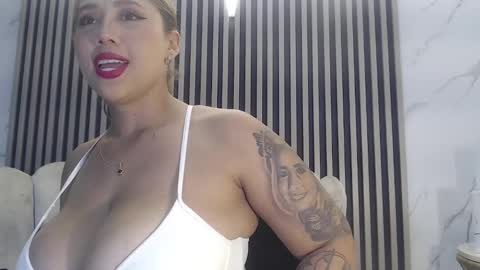 Skarleth villa online show from September 30, 2025, 12:48 am