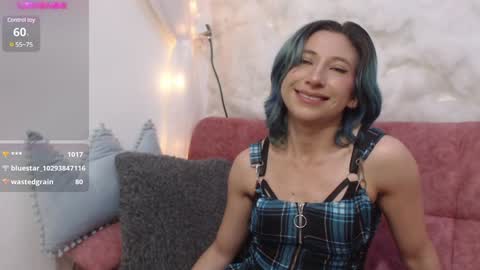 Snapshot of skarletjhonson_ chatting on January 18, 2025, 7:07 am Skarlet  online show from January 18, 2025, 7:07 am