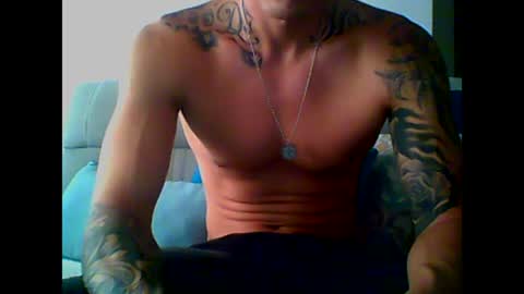 Snapshot of skater19xxx chatting on February 23, 2025, 9:59 pm miguel online show from February 23, 2025, 9:59 pm