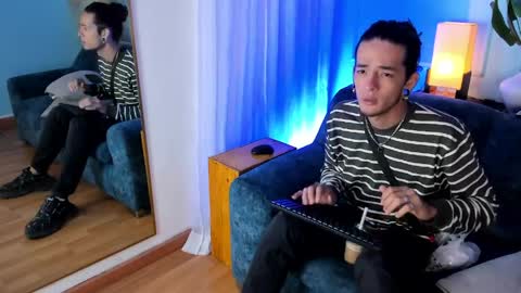 Mac online show from April 4, 2026, 12:24 pm