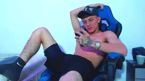 skinny marked online show from November 21, 2025, 3:54 pm