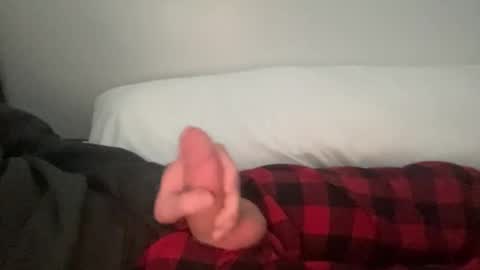 skinnyandweird online show from March 28, 2026, 2:33 am